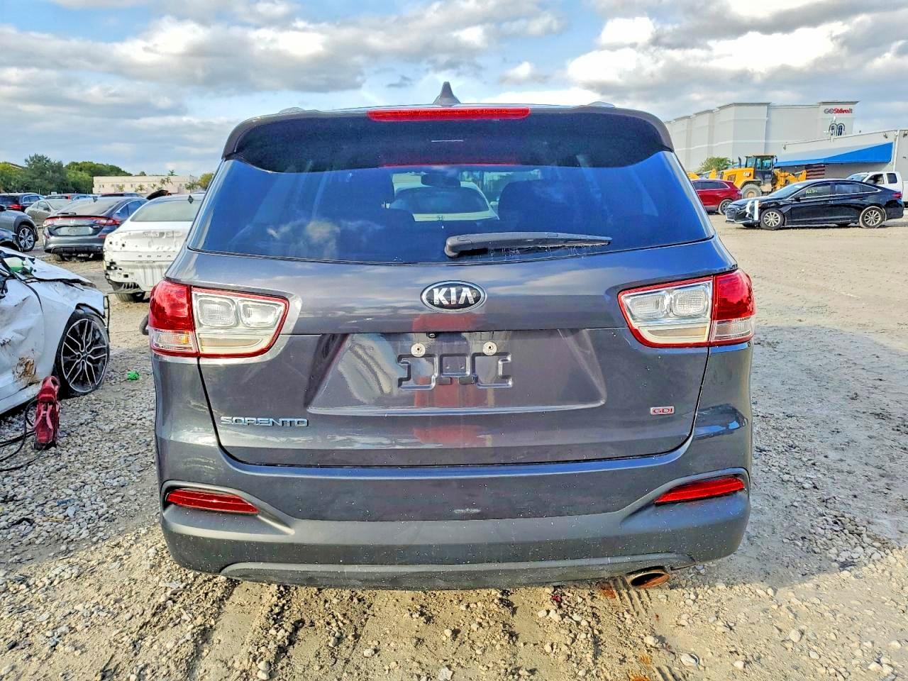 2018 KIA SORENTO
