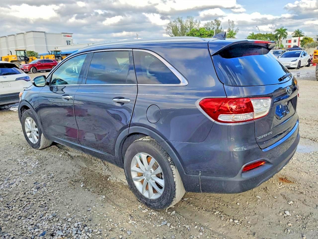 2018 KIA SORENTO