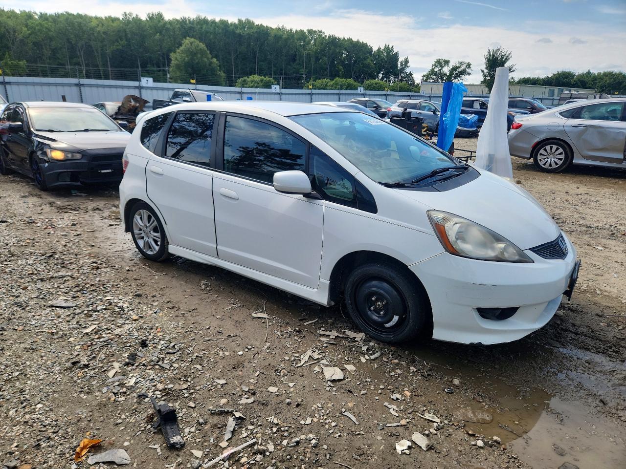 2010 HONDA FIT