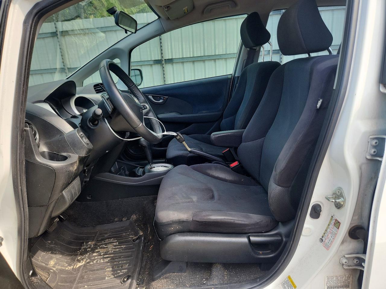 2010 HONDA FIT