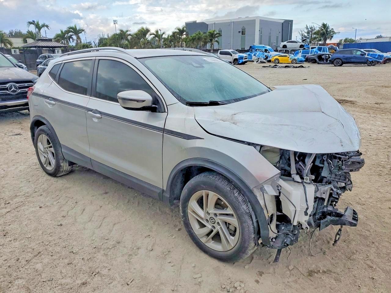 2021 NISSAN ROGUE