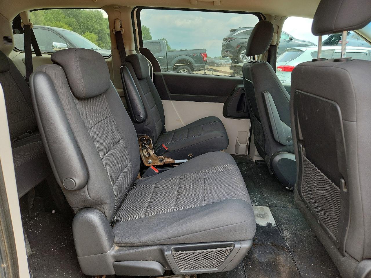 2009 DODGE CARAVAN