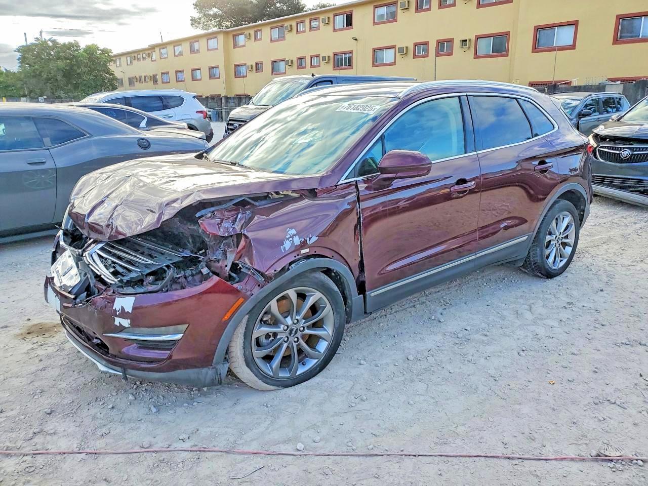 2017 LINCOLN MKC