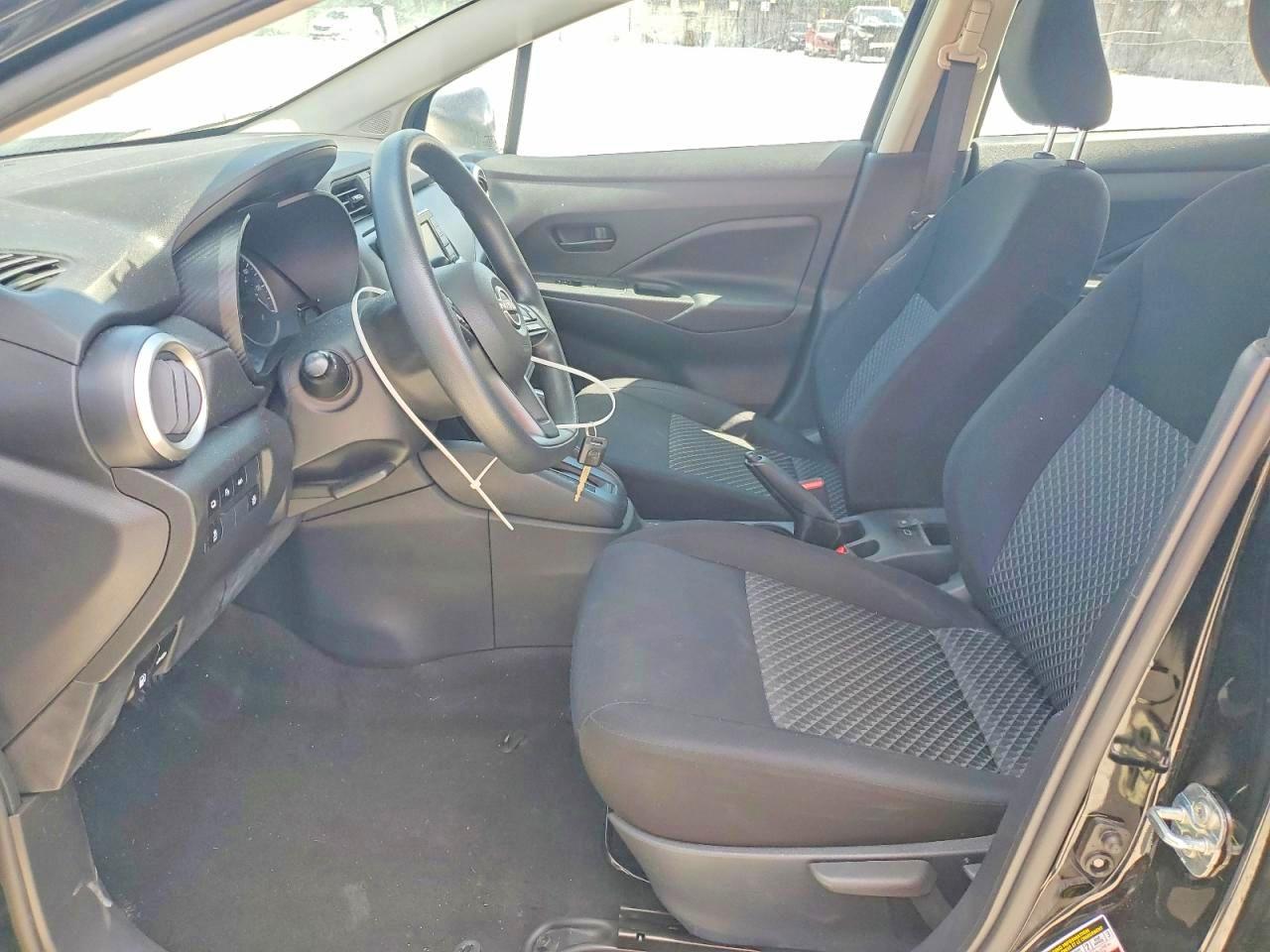 2023 NISSAN VERSA