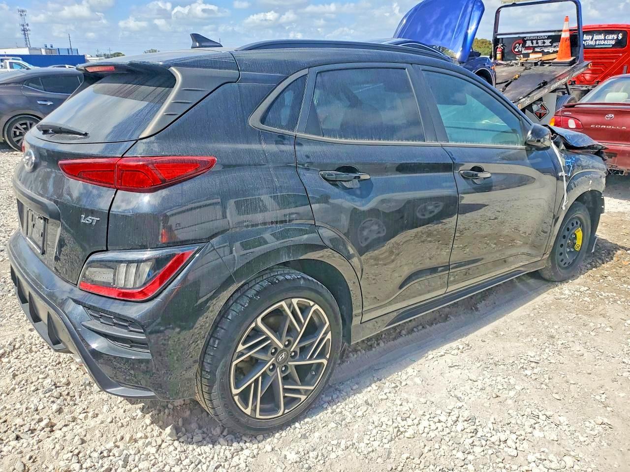 2022 HYUNDAI KONA