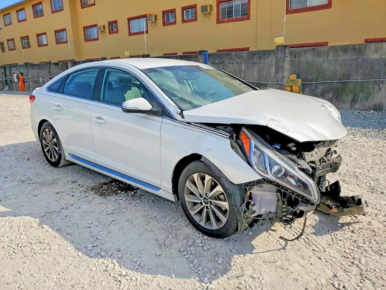 2017 HYUNDAI SONATA