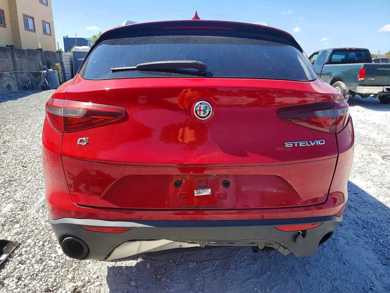 2018 ALFA ROMEO STELVIO