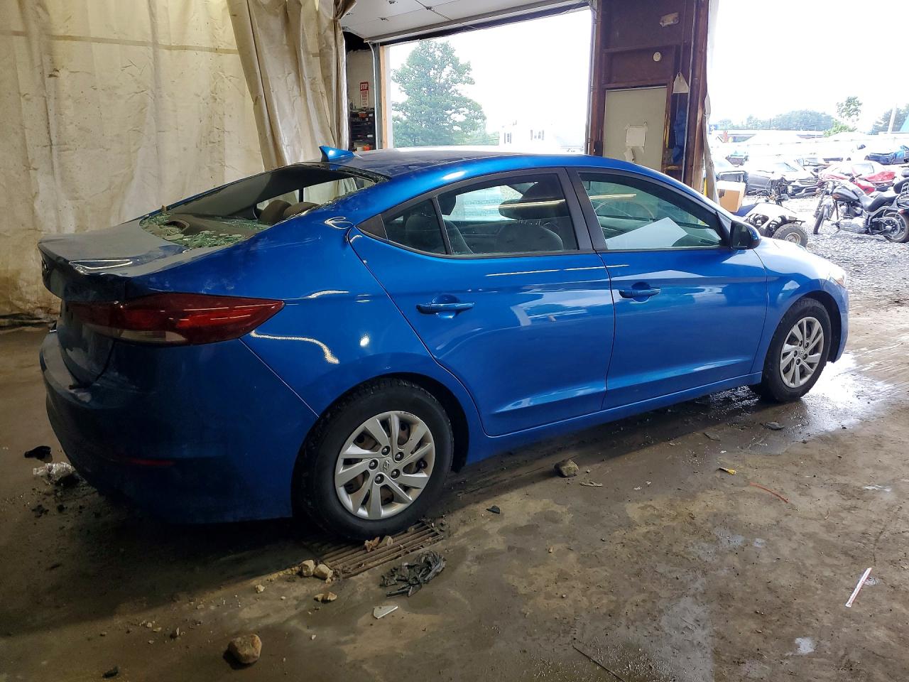 2017 HYUNDAI ELANTRA