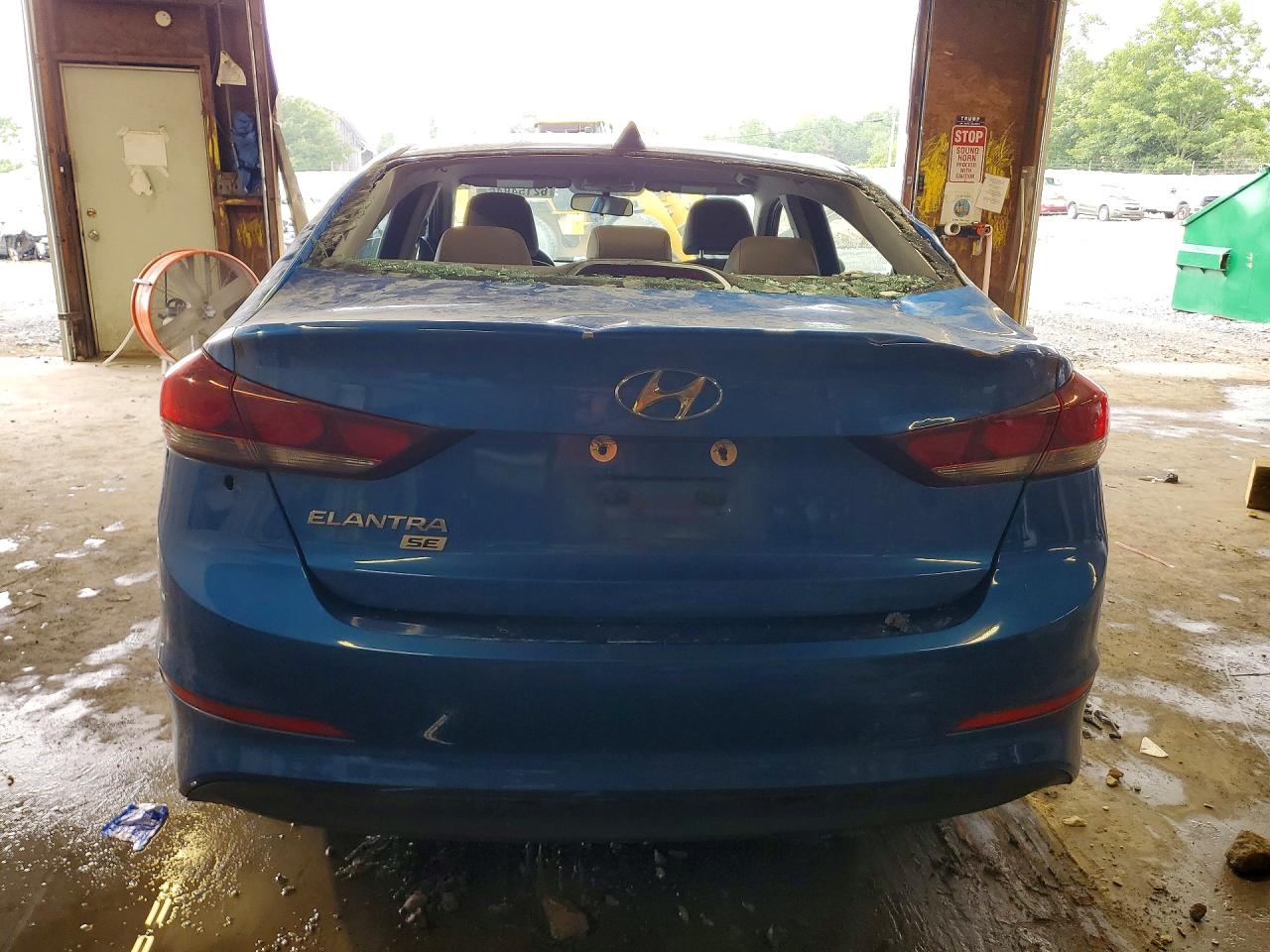 2017 HYUNDAI ELANTRA