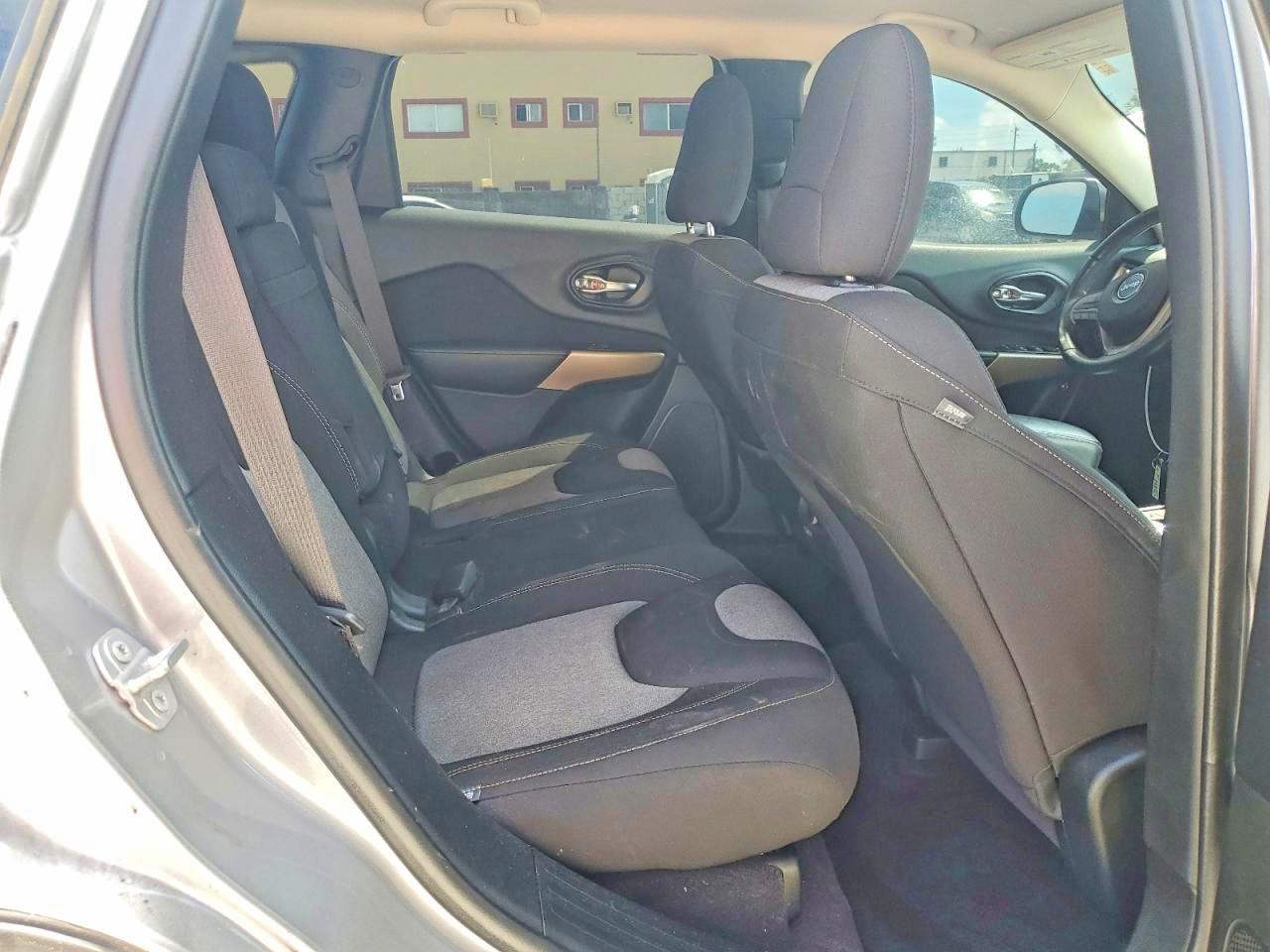2018 JEEP CHEROKEE