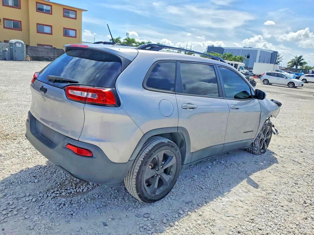 2018 JEEP CHEROKEE