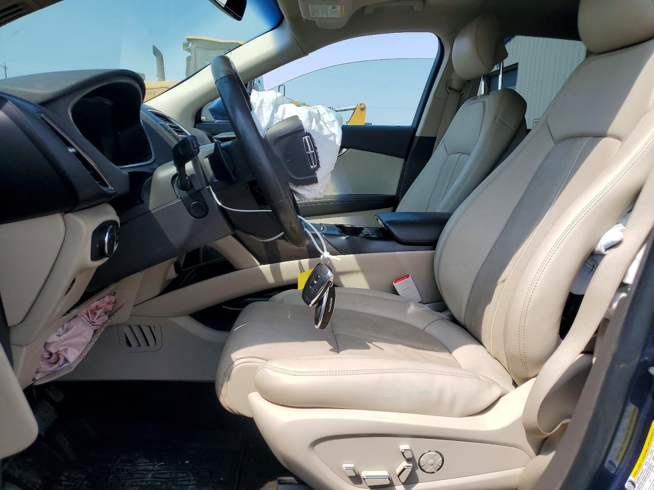 2019 LINCOLN NAUTILUS