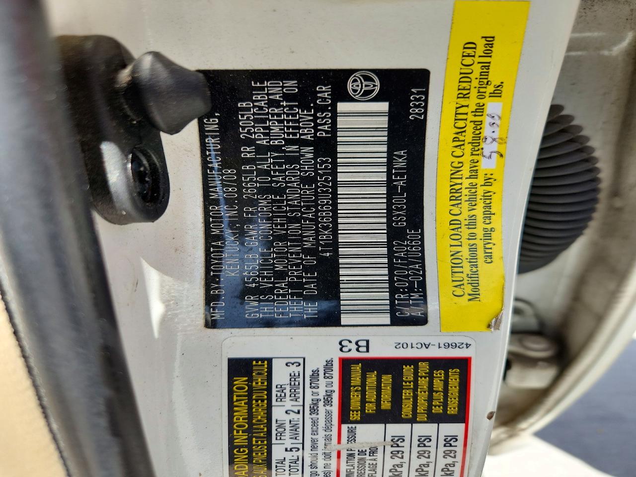 2009 TOYOTA AVALON