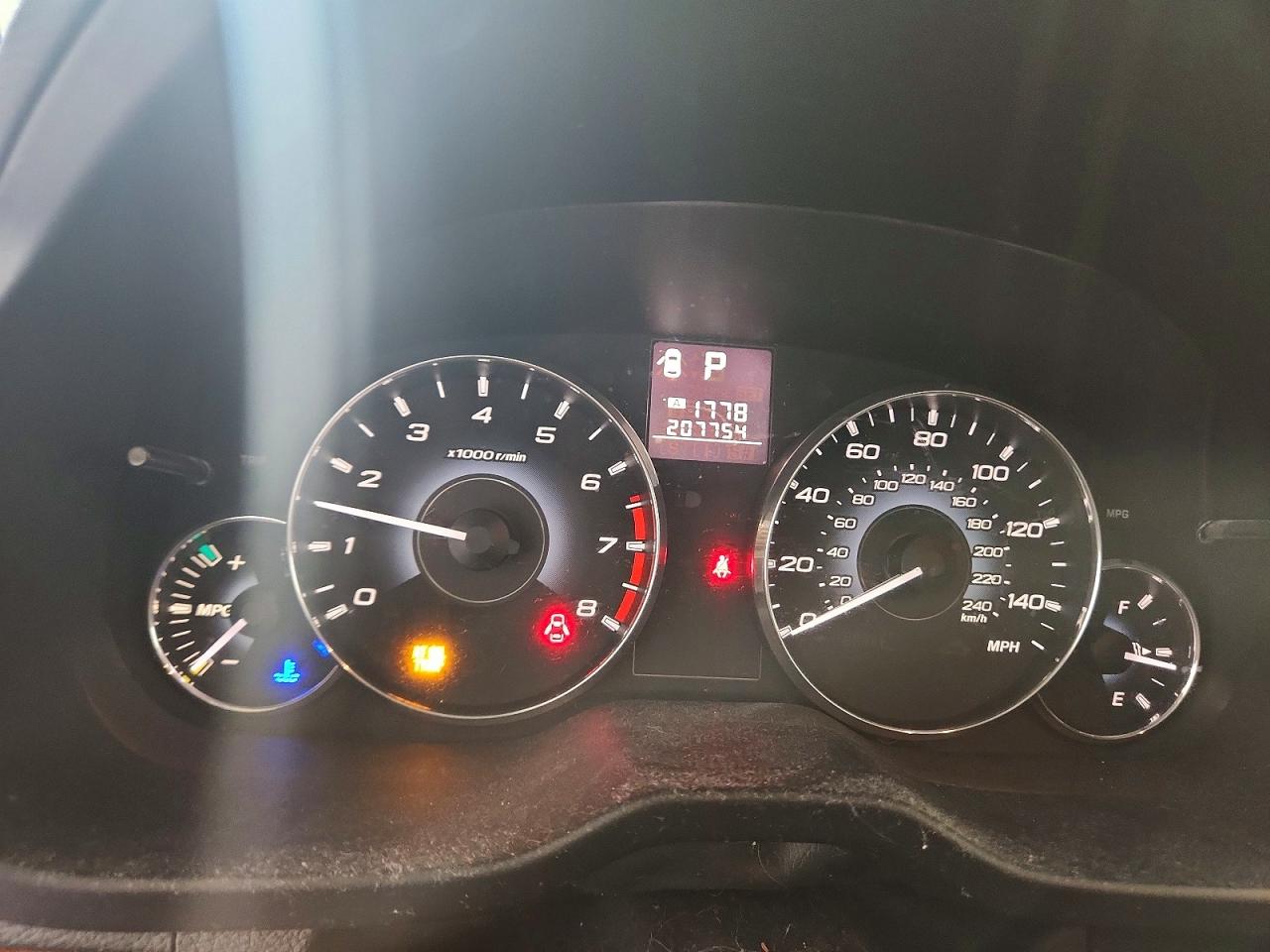 2011 SUBARU OUTBACK