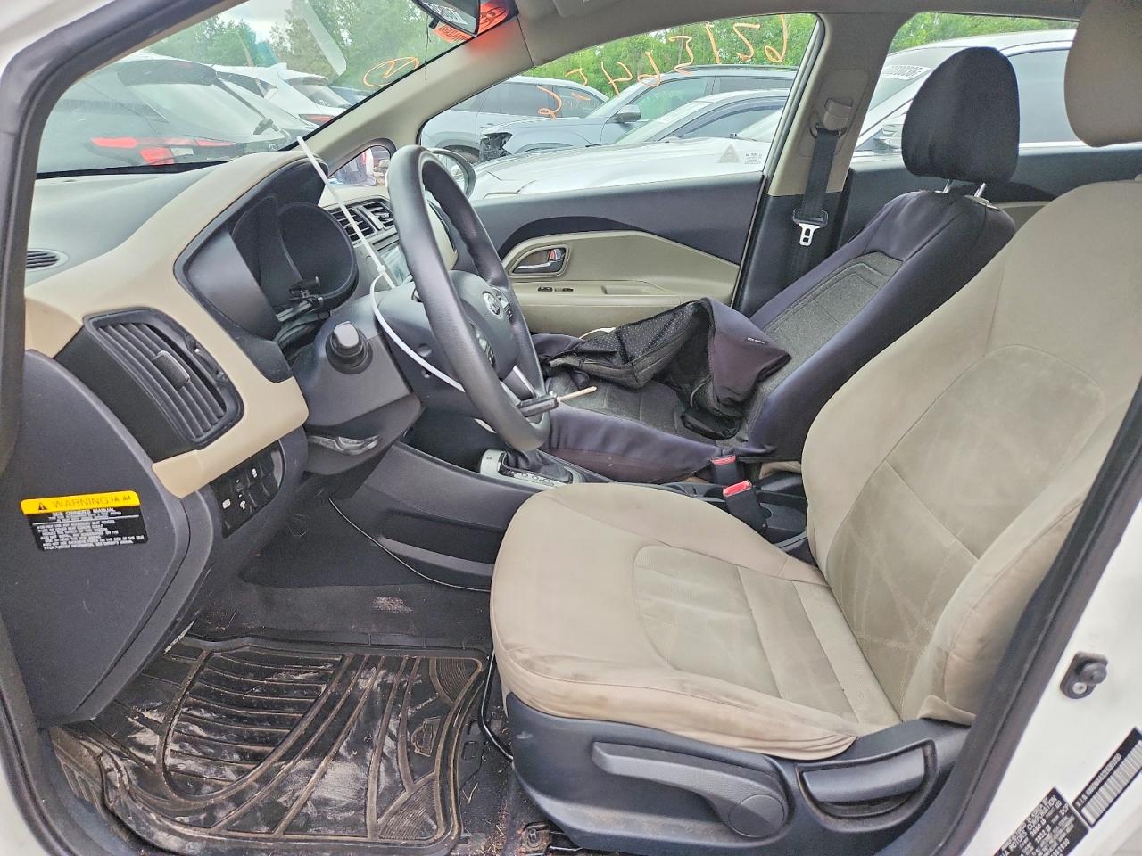 2014 KIA RIO