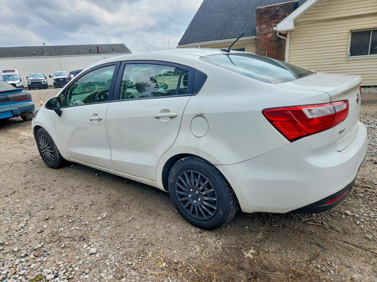 2014 KIA RIO