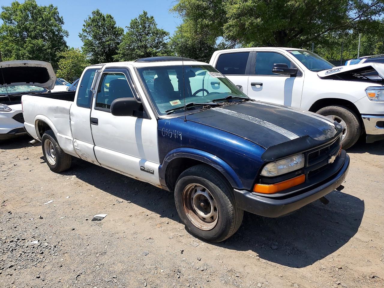 2000 CHEVROLET S10