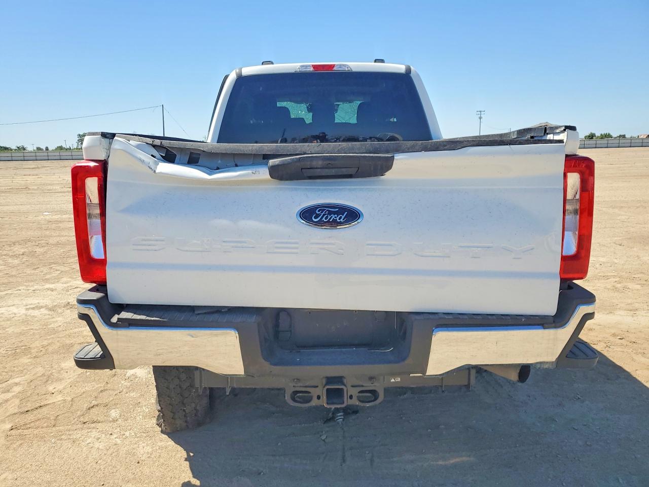 2025 FORD F250
