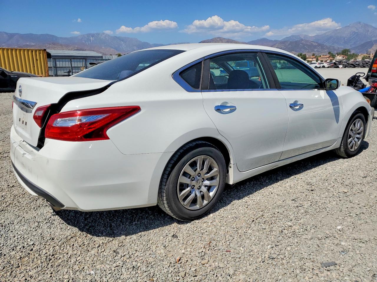 2016 NISSAN ALTIMA