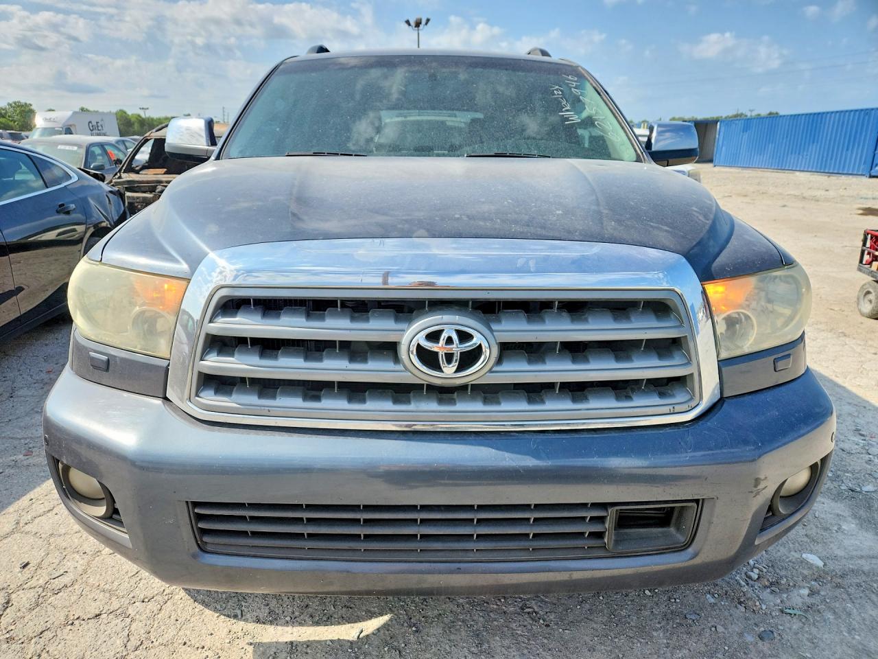 2010 TOYOTA SEQUOIA