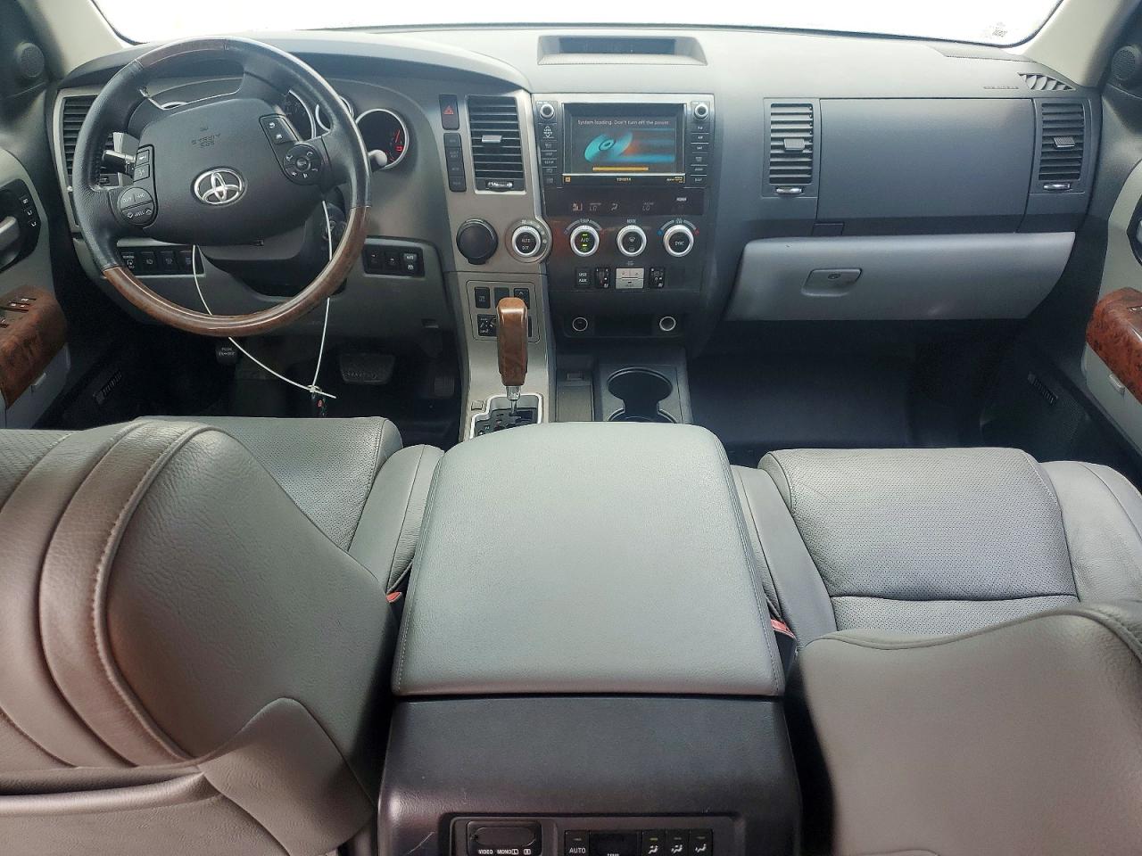 2010 TOYOTA SEQUOIA