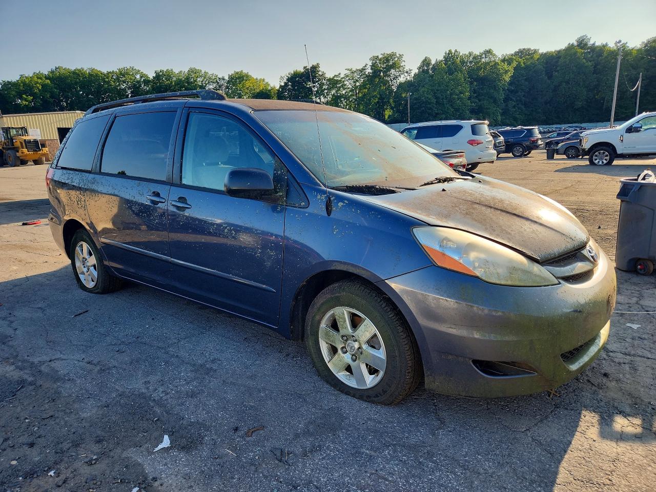 2008 TOYOTA SIENNA
