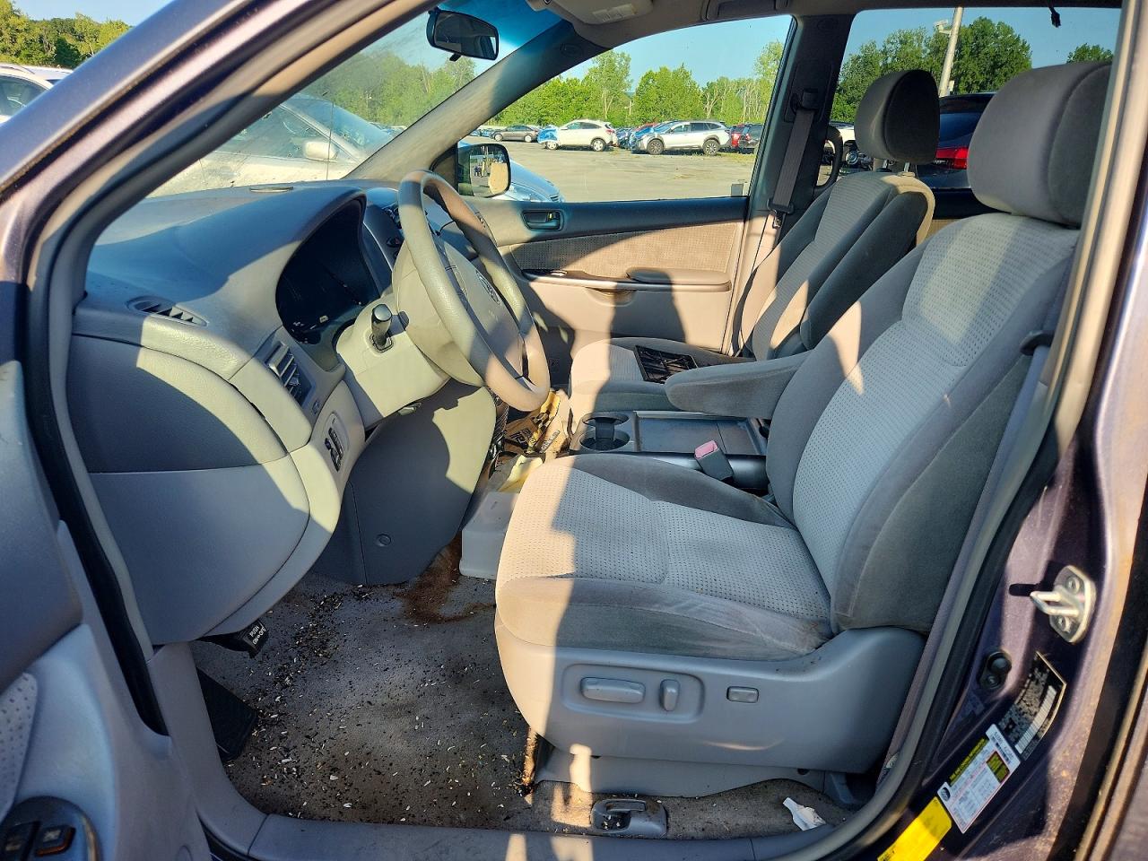 2008 TOYOTA SIENNA