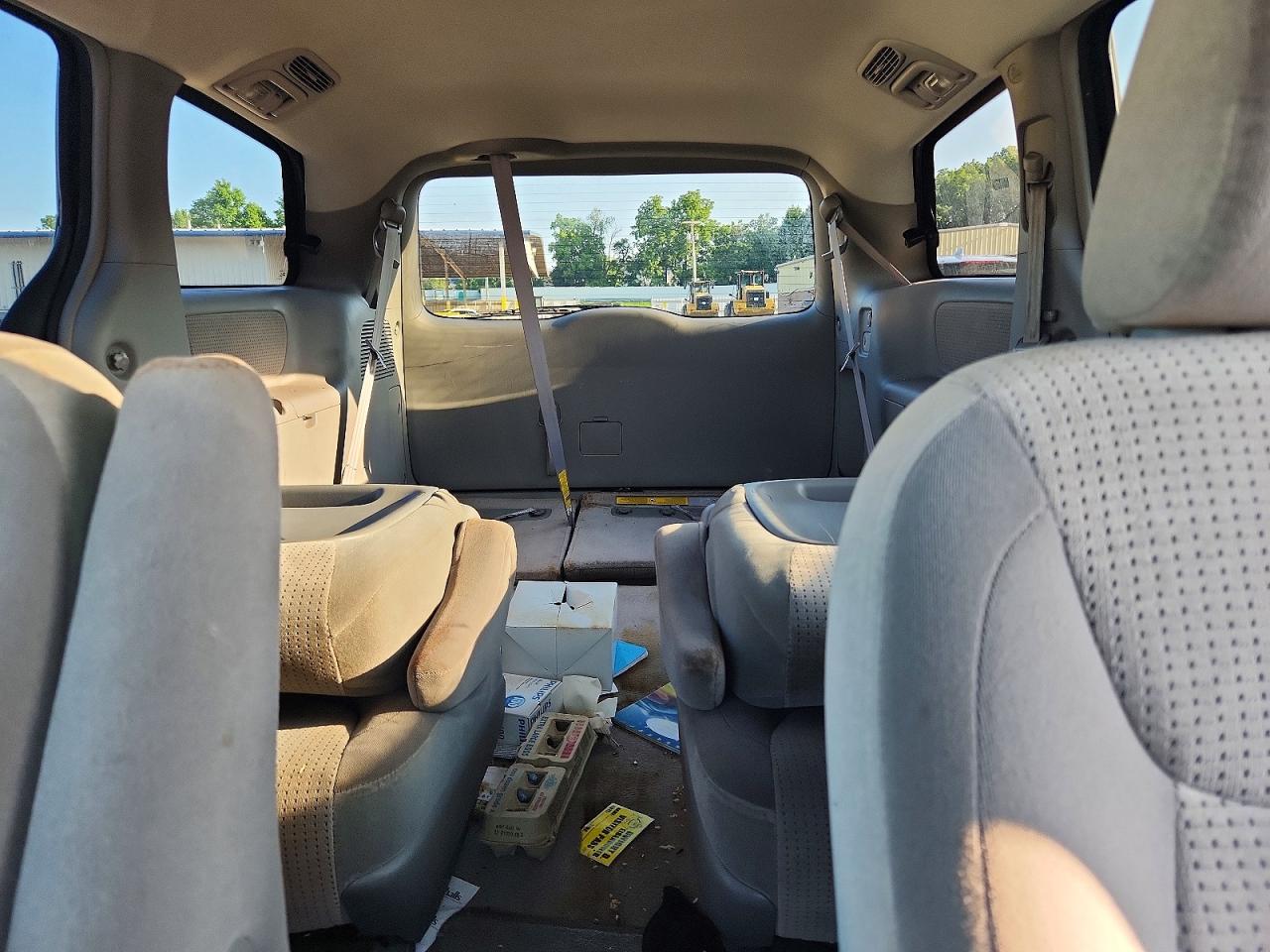 2008 TOYOTA SIENNA