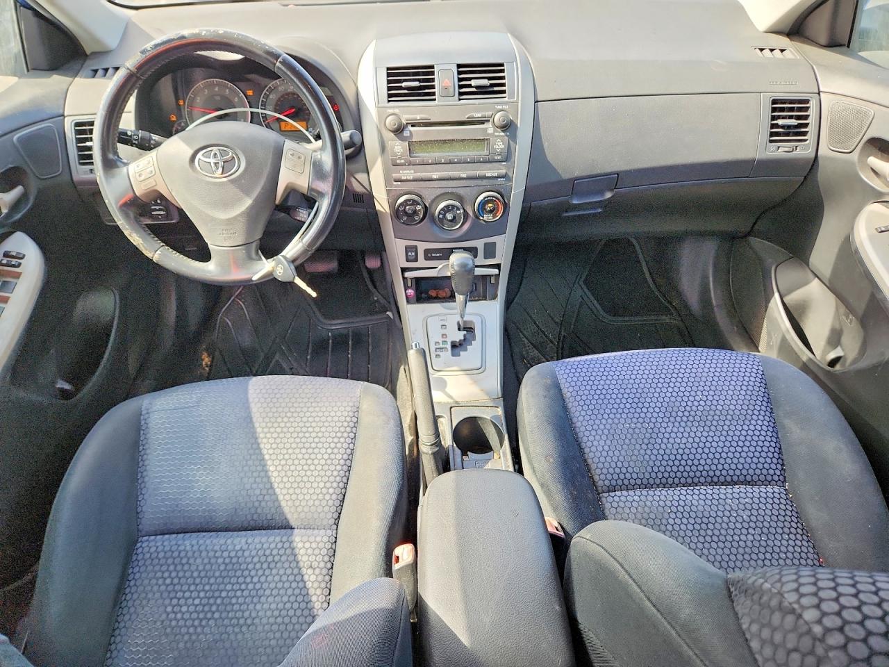 2009 TOYOTA COROLLA