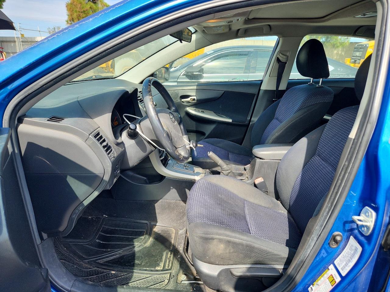 2009 TOYOTA COROLLA