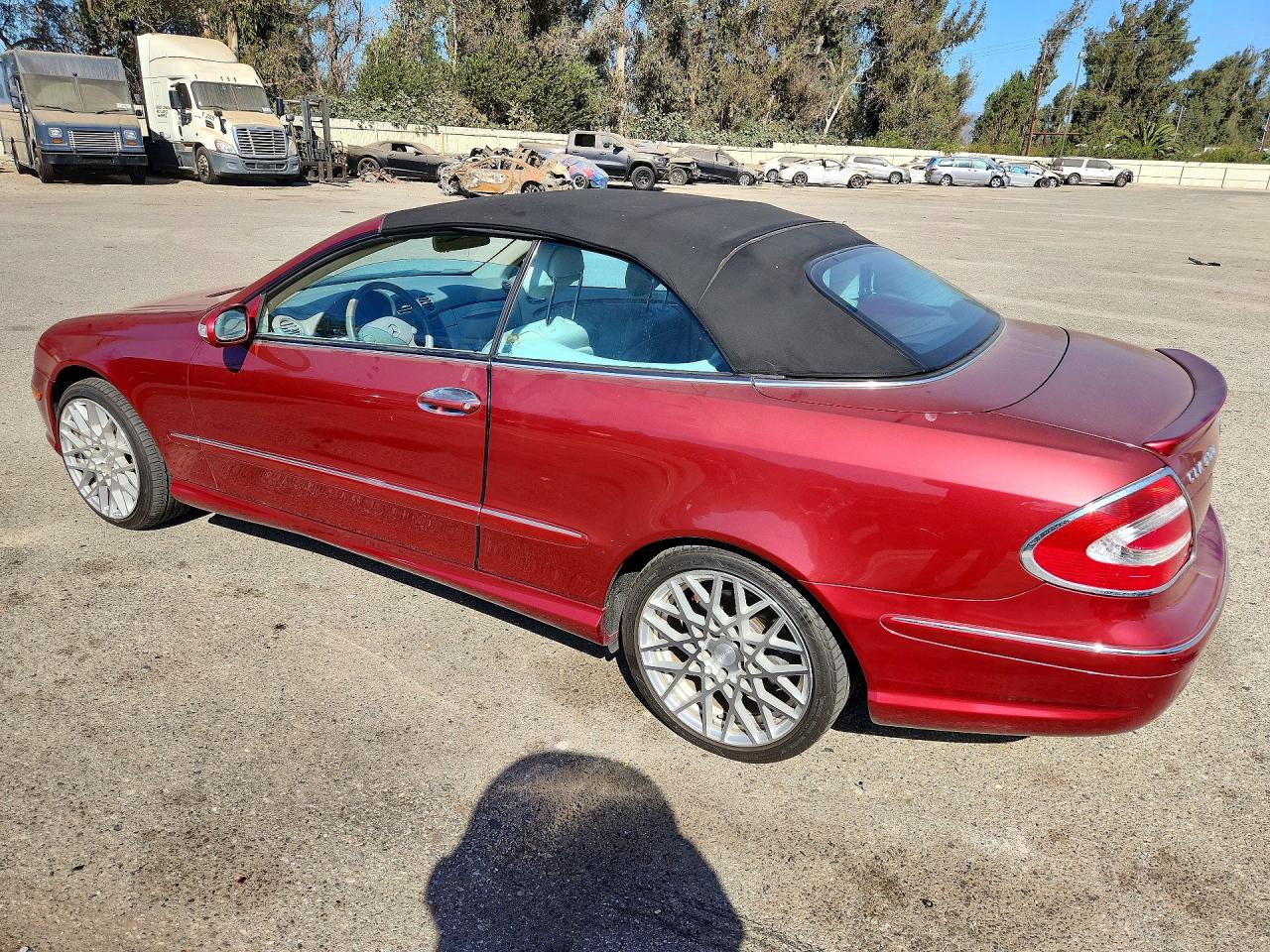 2004 MERCEDES-BENZ CLK-CLASS