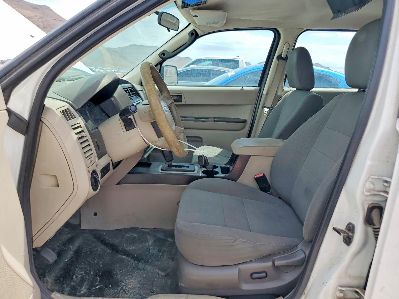 2012 FORD ESCAPE