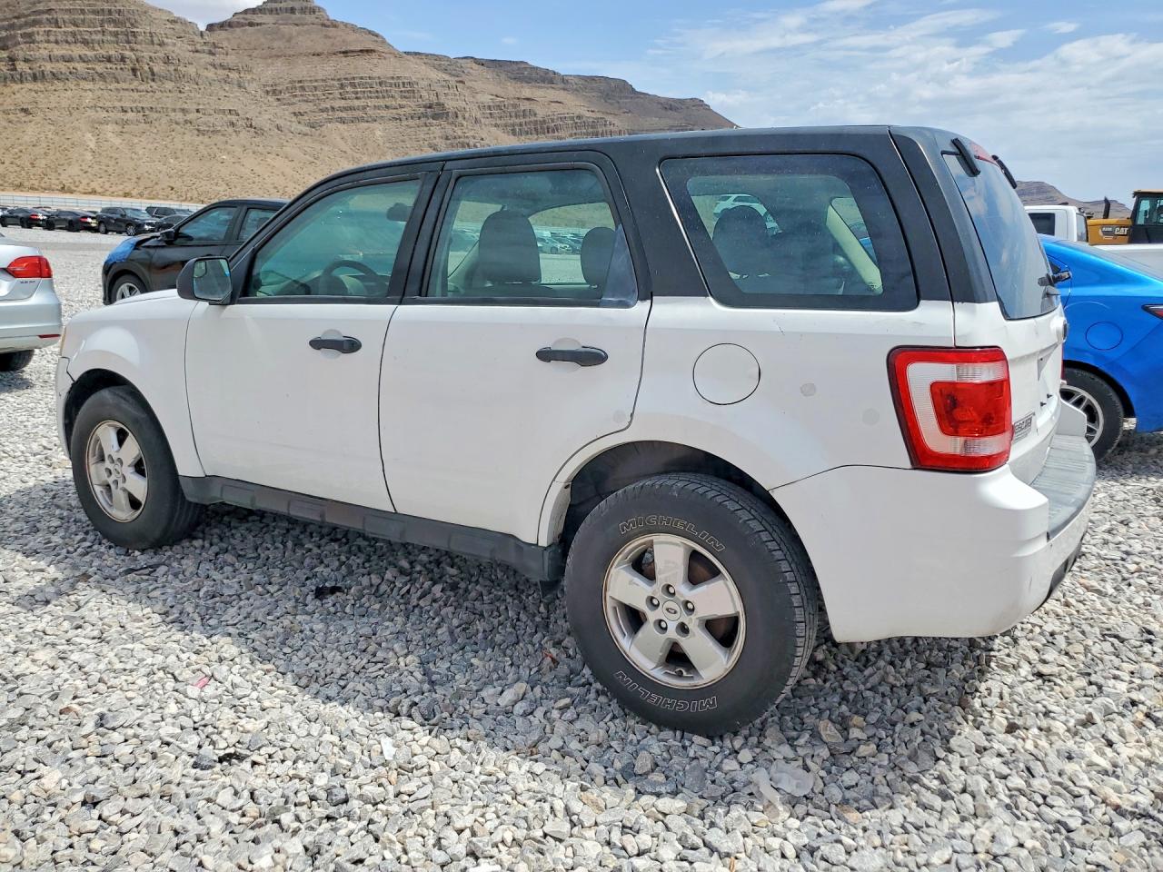 2012 FORD ESCAPE