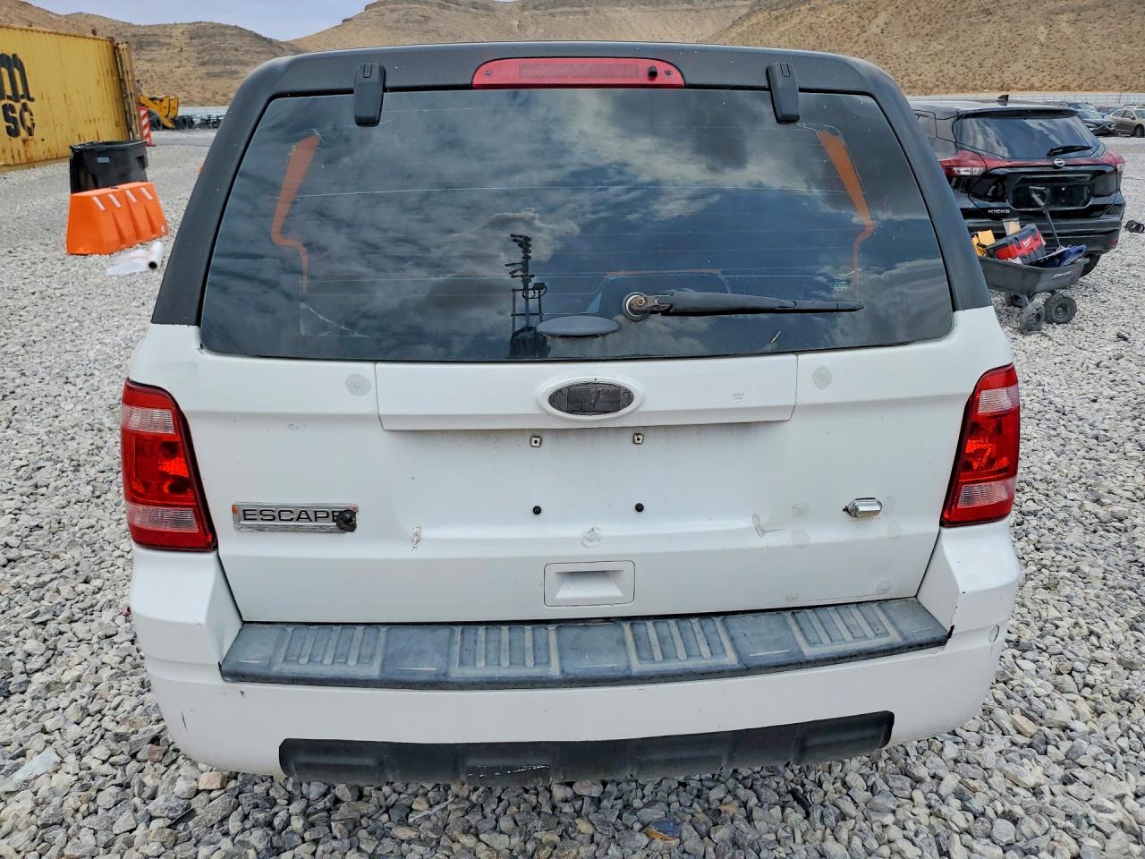 2012 FORD ESCAPE