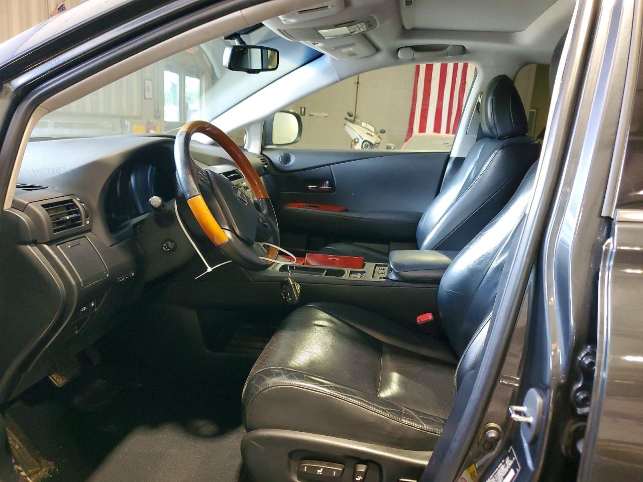 2010 LEXUS RX350