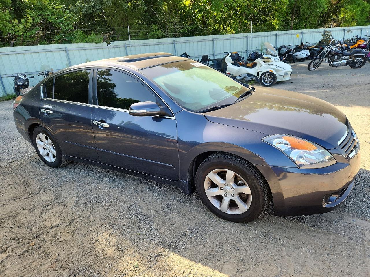 2009 NISSAN ALTIMA