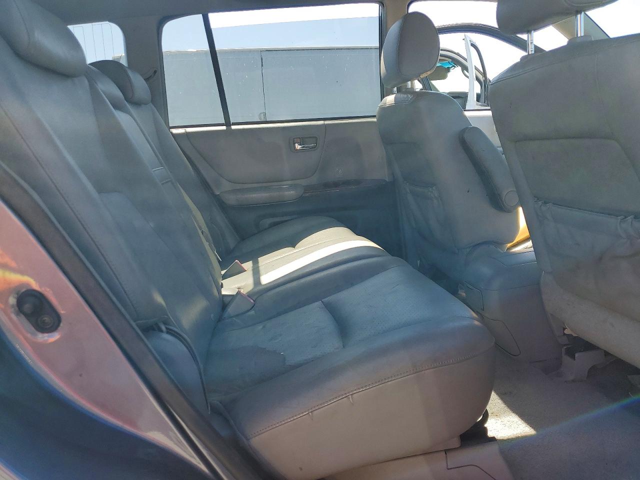 2006 TOYOTA HIGHLANDER