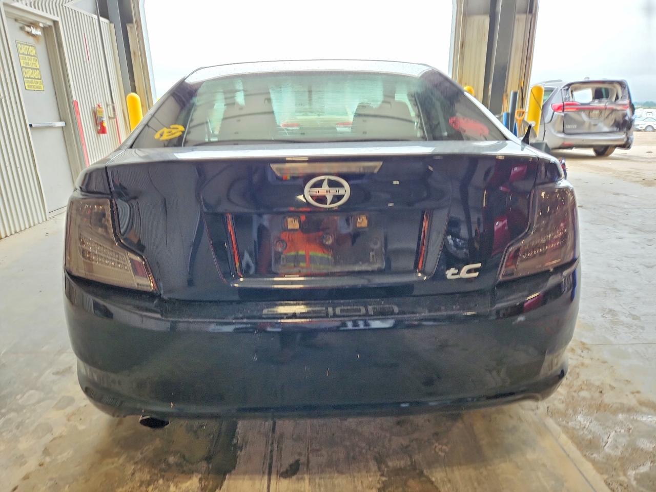 2011 TOYOTA SCION