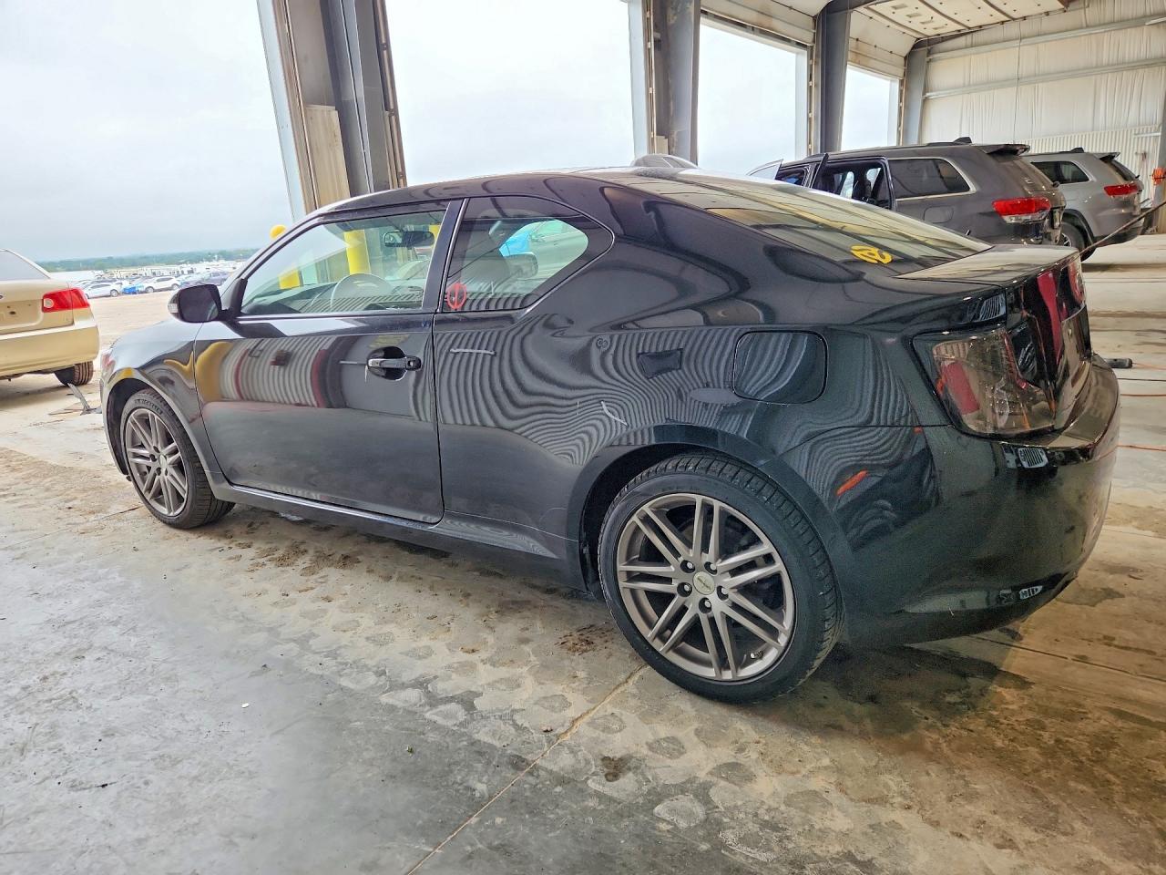 2011 TOYOTA SCION