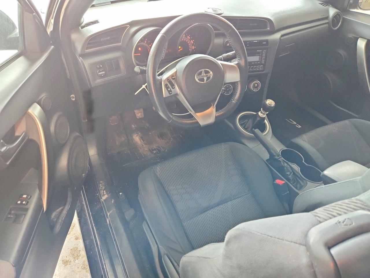 2011 TOYOTA SCION