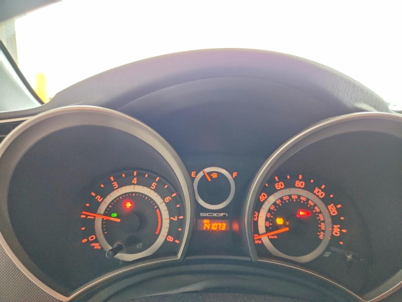 2011 TOYOTA SCION