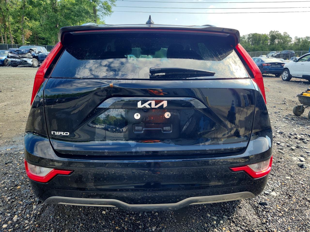 2023 KIA NIRO