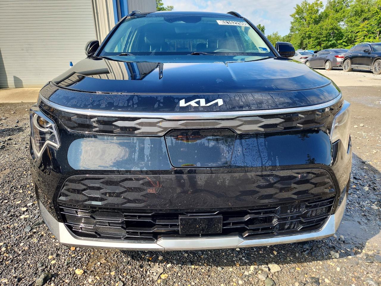 2023 KIA NIRO