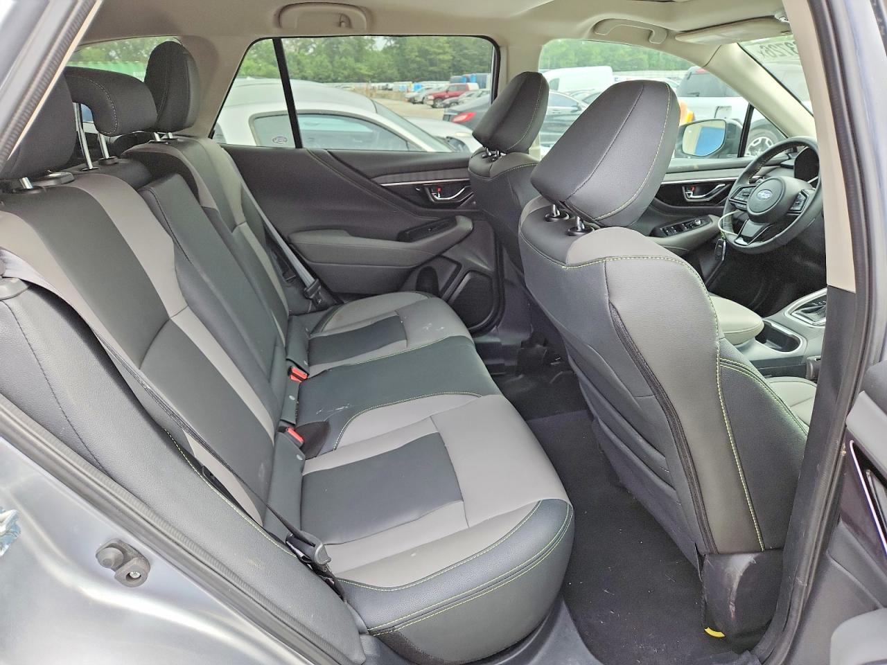 2025 SUBARU OUTBACK