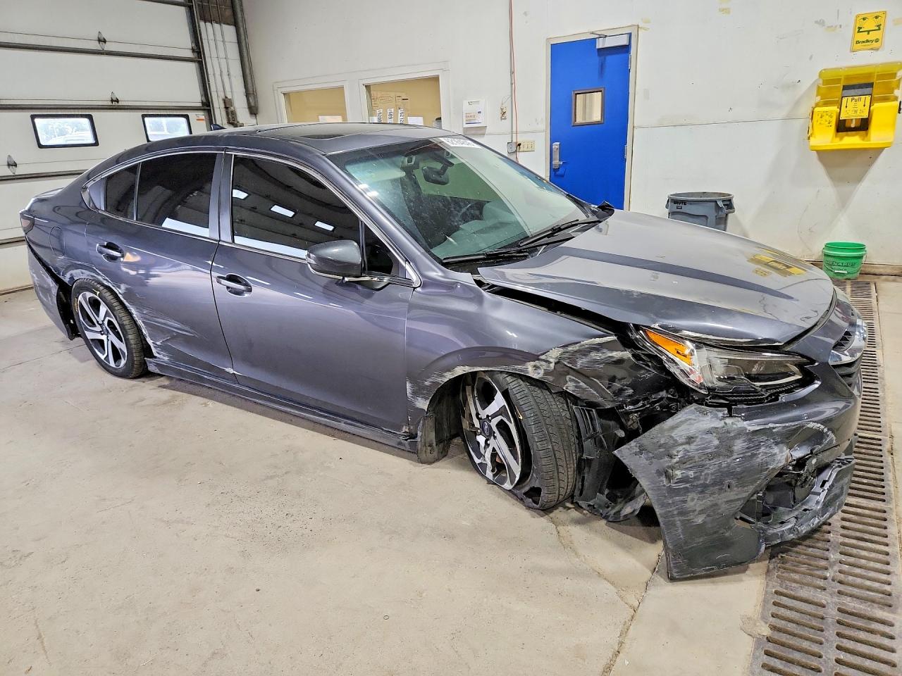 2022 SUBARU LEGACY
