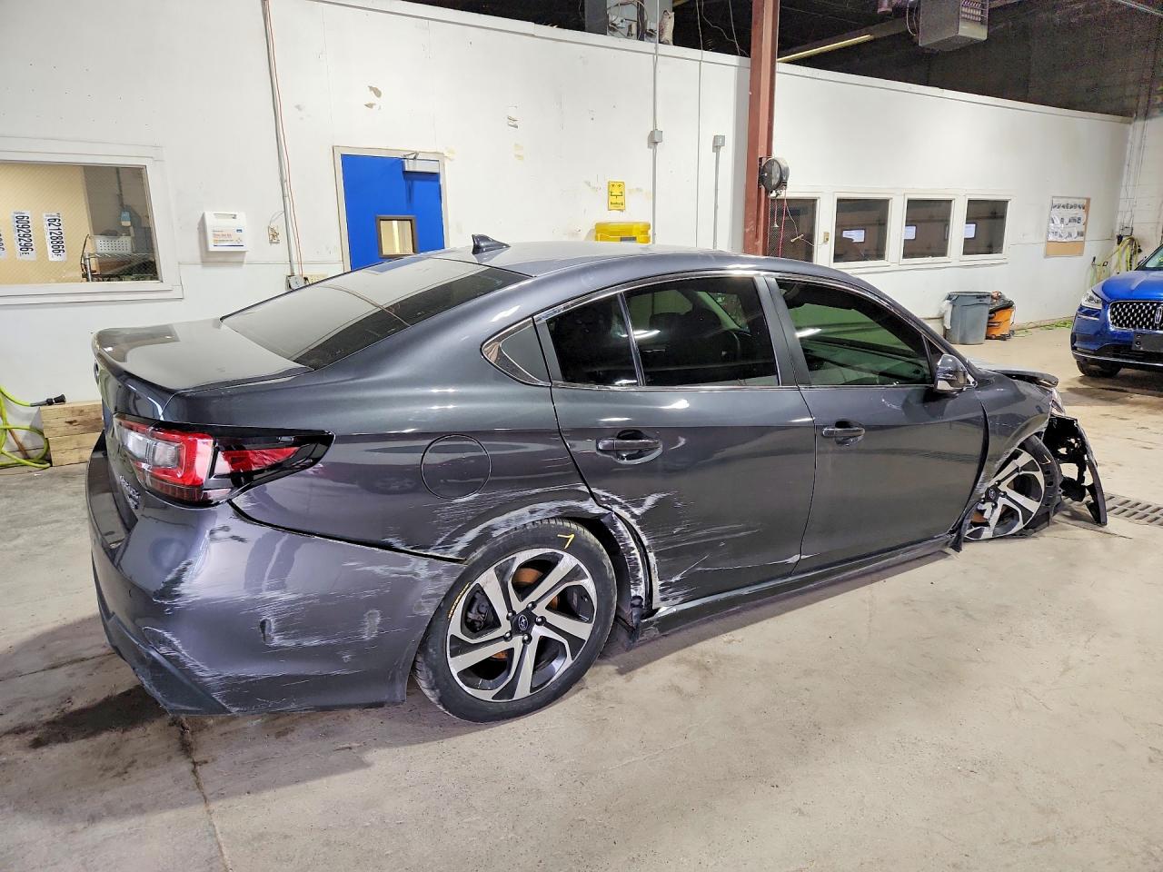 2022 SUBARU LEGACY