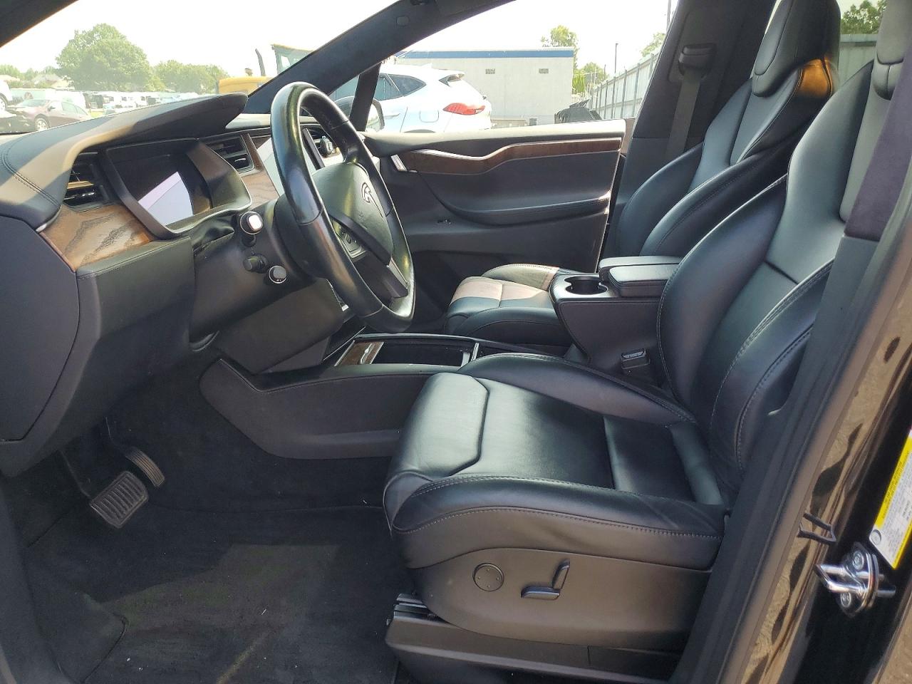 2018 TESLA MODEL X