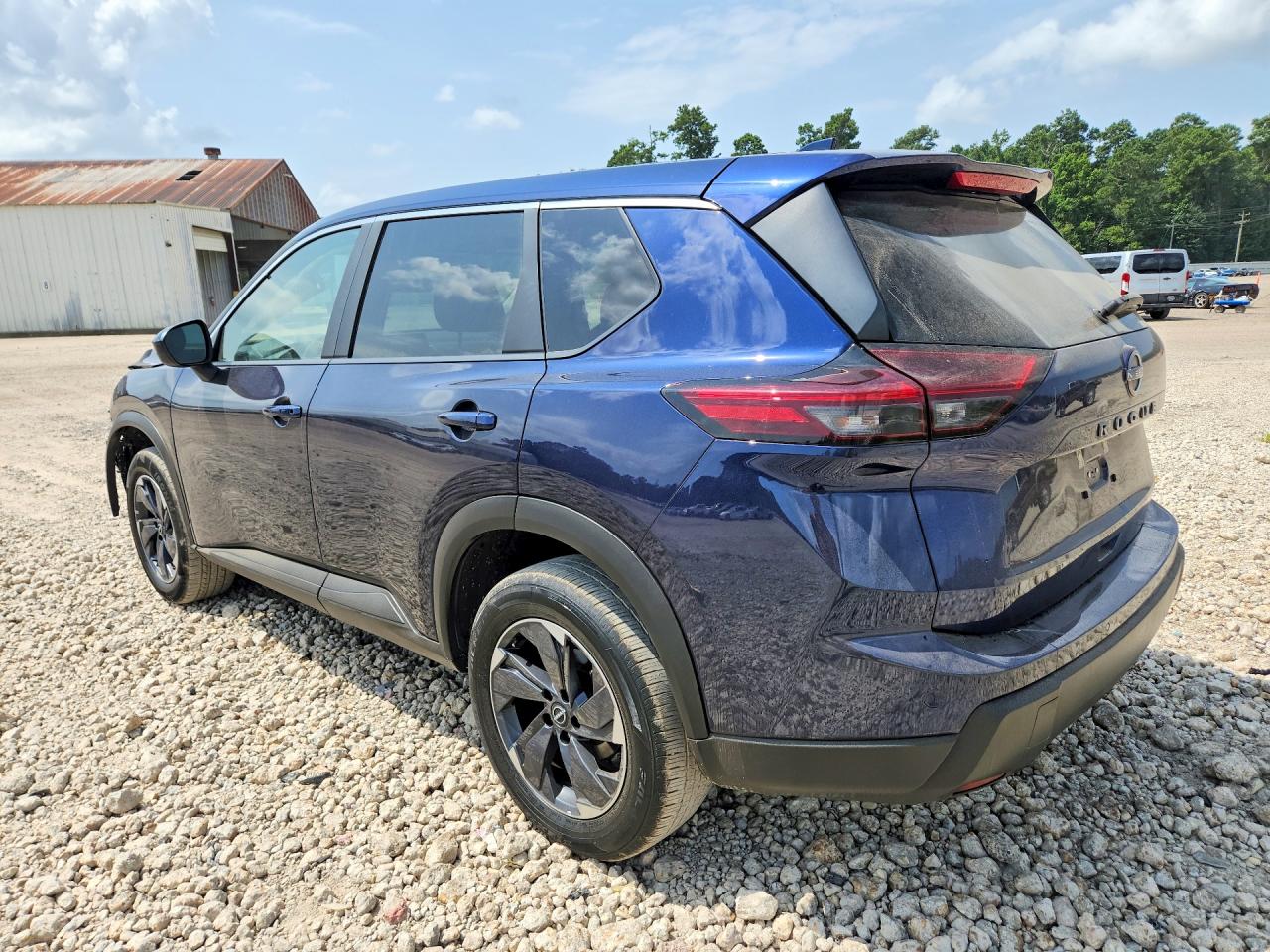 2025 NISSAN ROGUE
