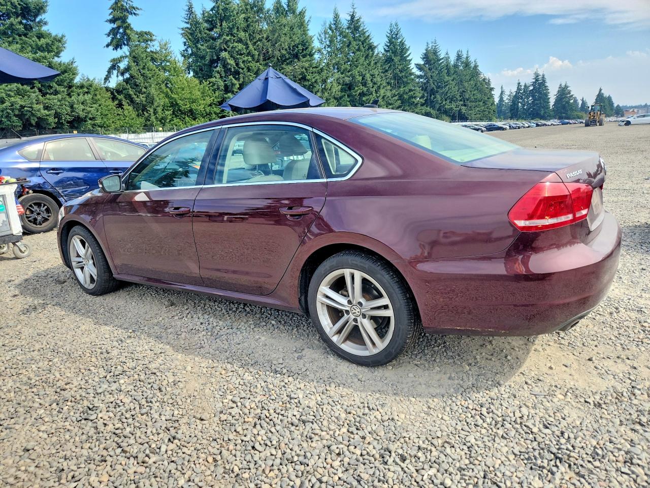 2014 VOLKSWAGEN PASSAT