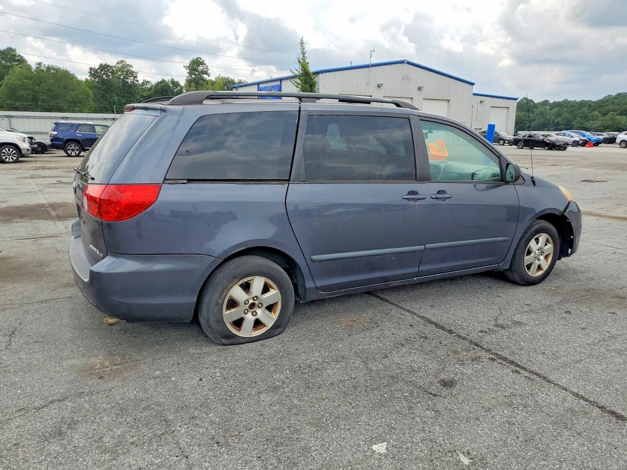 2006 TOYOTA SIENNA